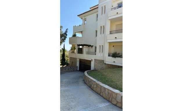 Reventa - Apartamento / piso - Finestrat - Finestrat Urbanizaciones