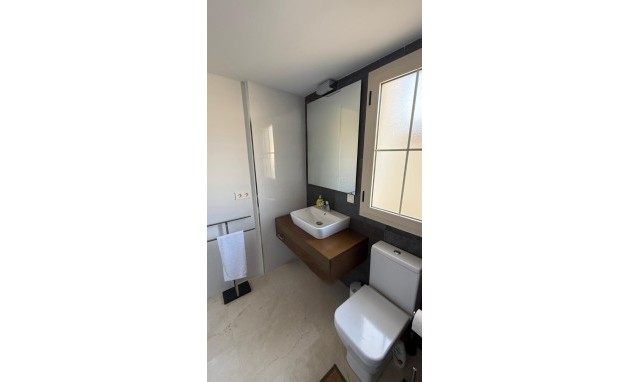 Reventa - Apartamento / piso - Finestrat - Finestrat Urbanizaciones