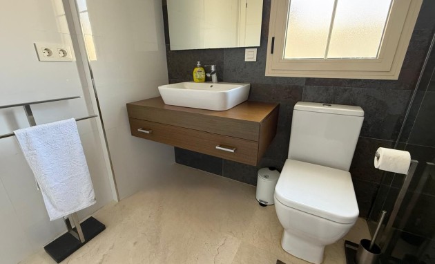 Reventa - Apartamento / piso - Finestrat - Finestrat Urbanizaciones