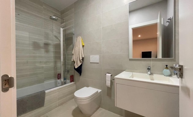 Reventa - Apartamento / piso - Finestrat - Finestrat Urbanizaciones