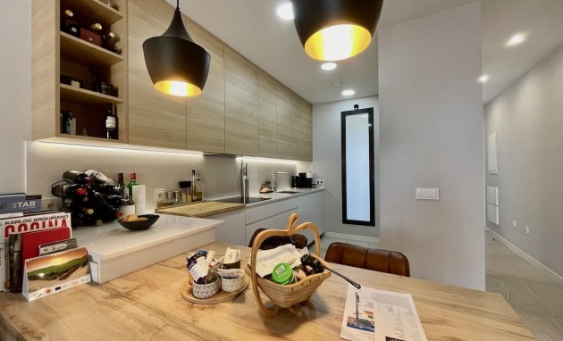 Reventa - Apartamento / piso - Finestrat - Finestrat Urbanizaciones