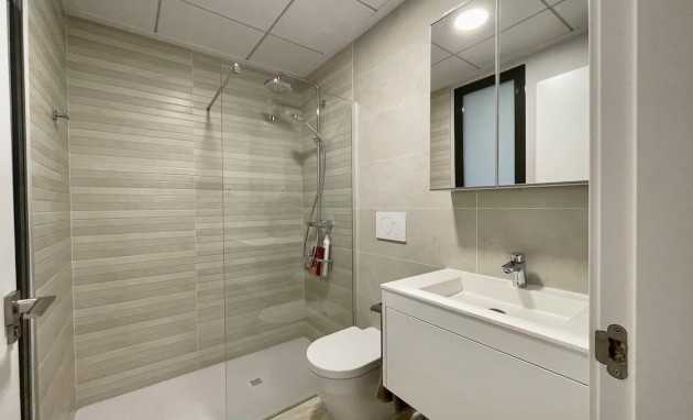 Reventa - Apartamento / piso - Finestrat - Finestrat Urbanizaciones