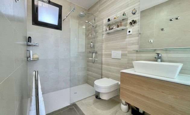 Resale - Apartment / flat - Finestrat - Finestrat Urbanizaciones