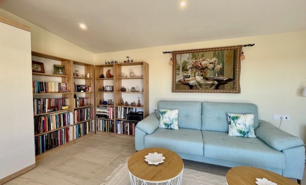 Resale - Apartment / flat - Finestrat - Finestrat Urbanizaciones