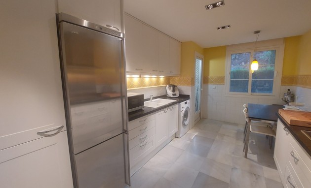 Resale - Apartment / flat - Altea