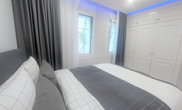 Resale - Apartment / flat - Altea