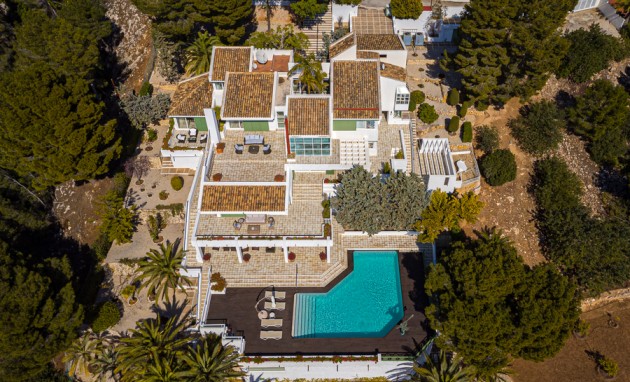 Resale - Villa - Altea