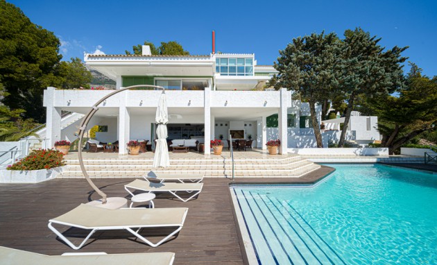 Resale - Villa - Altea