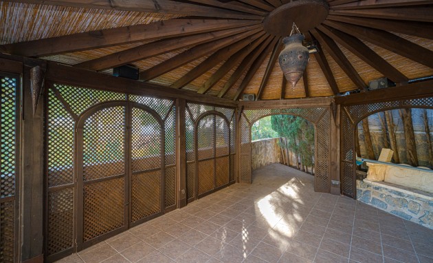 Resale - Villa - Altea