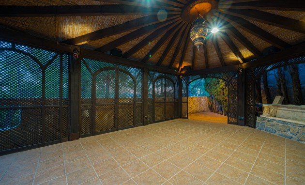 Resale - Villa - Altea