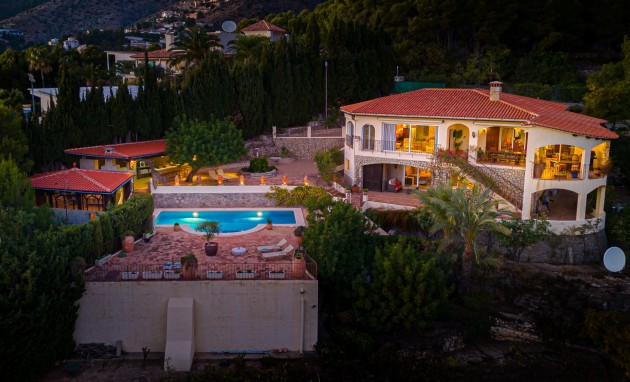 Resale - Villa - Altea