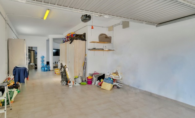Resale - Villa - Altea