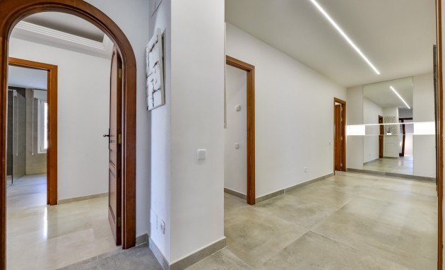 Herverkoop - Villa - Altea