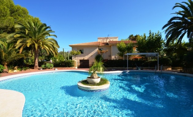 Resale - Finca - Alfas del Pí