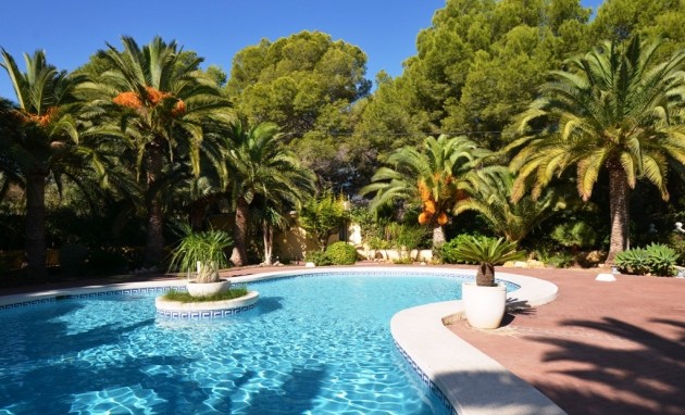 Resale - Villa - Alfas del Pí