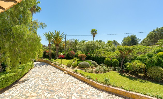Resale - Villa - Alfas del Pí