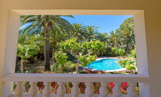 Resale - Villa - Alfas del Pí