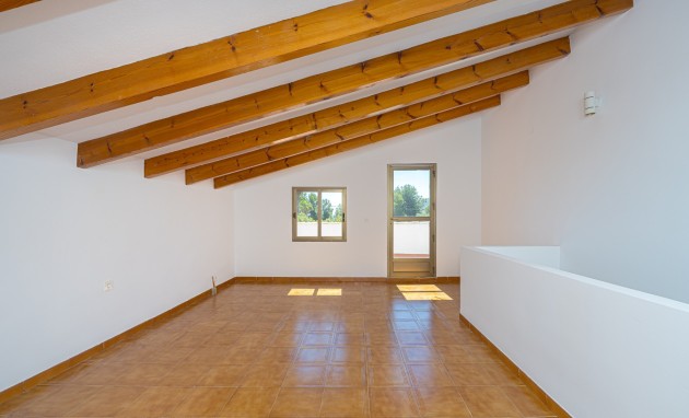 Resale - Villa - Alfas del Pí