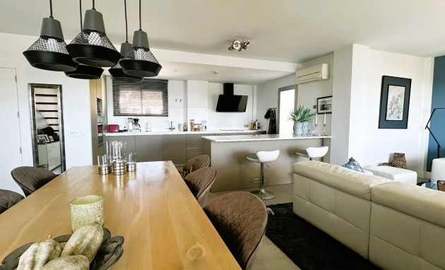 Resale - Apartment / flat - Altea