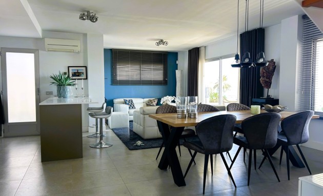 Resale - Apartment / flat - Altea