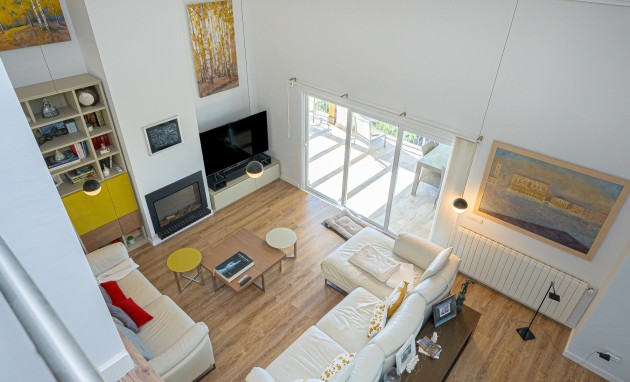 Resale - Villa - Altea