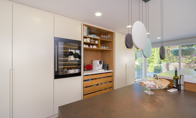 Resale - Villa - Altea