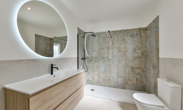 Resale - Villa - Altea