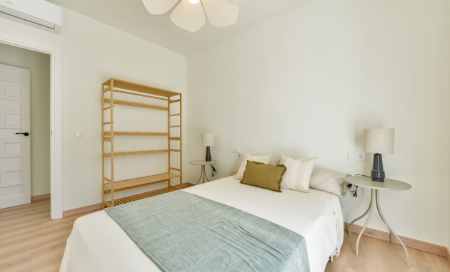 Resale - Villa - Altea