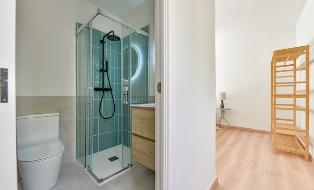 Resale - Villa - Altea