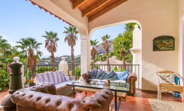 Resale - Villa - Altea