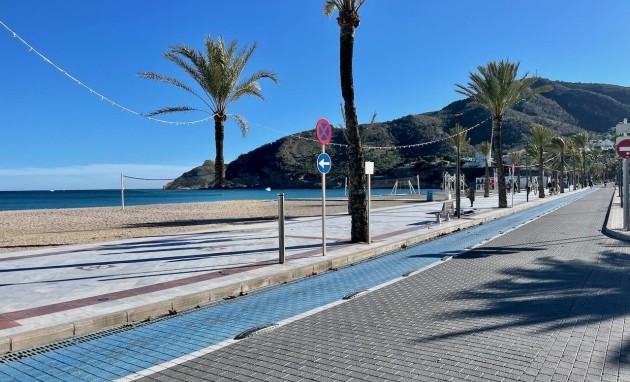 Reventa - Apartamento / piso - Albir