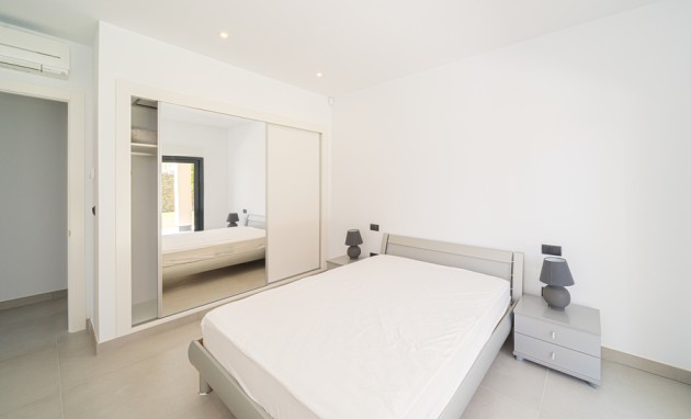 Reventa - Villa - Altea