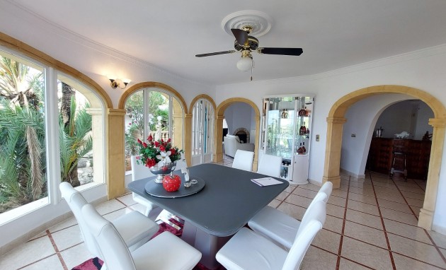 Resale - Villa - Moraira