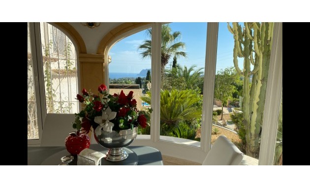 Resale - Villa - Moraira
