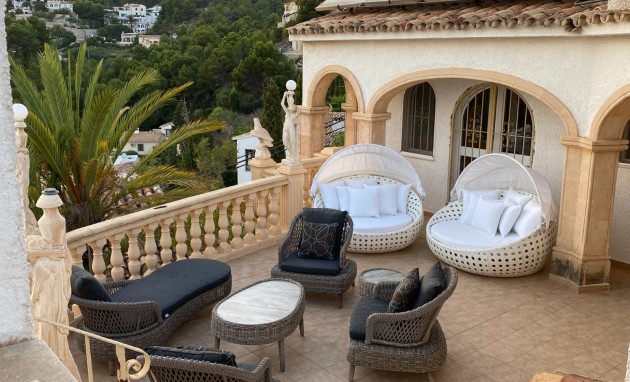 Resale - Villa - Moraira