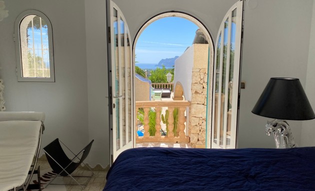 Resale - Villa - Moraira