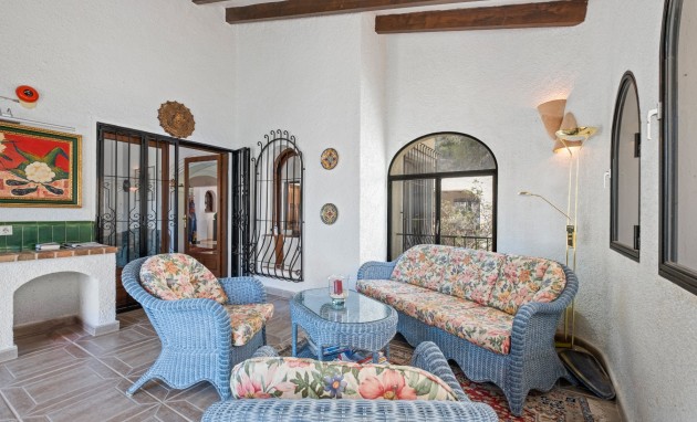 Resale - Villa - Altea