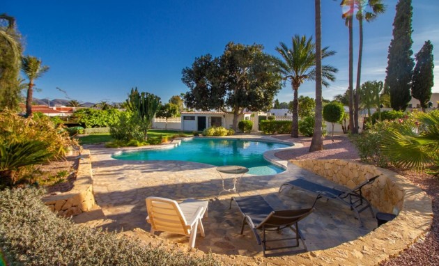 Resale - Finca - Alfas del Pí