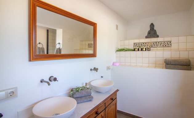 Resale - Finca - Alfas del Pí
