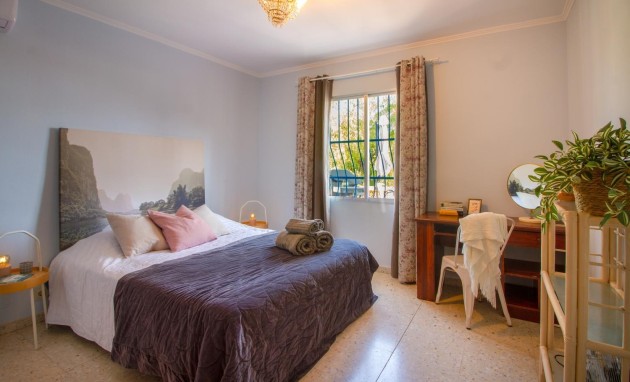 Resale - Finca - Alfas del Pí