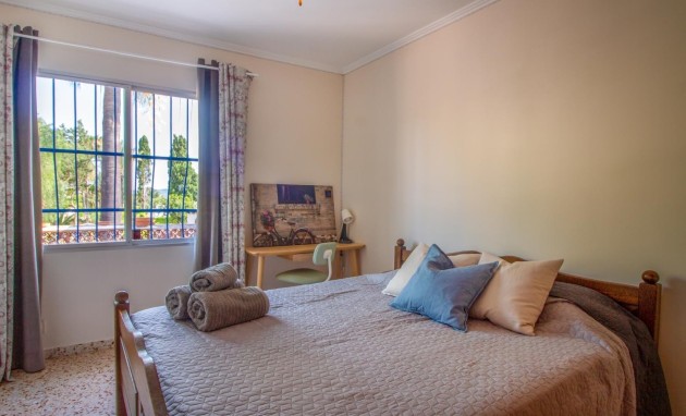 Resale - Finca - Alfas del Pí