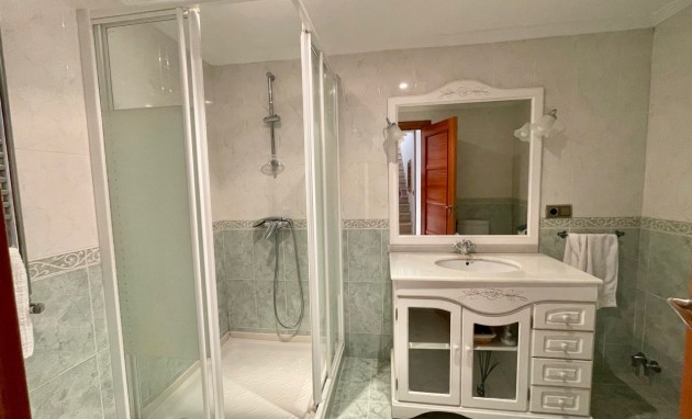 Reventa - Villa - El Campello