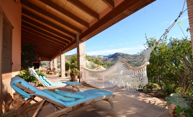 Resale - Finca - Bolulla