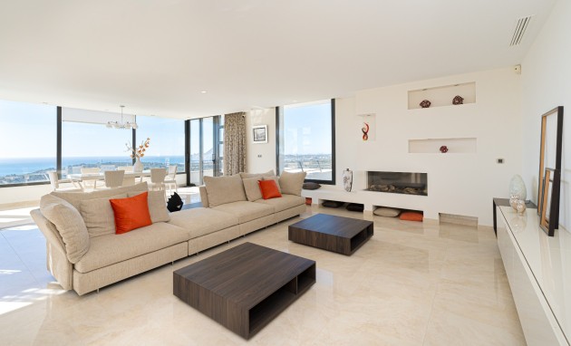 Resale - Villa - Altea