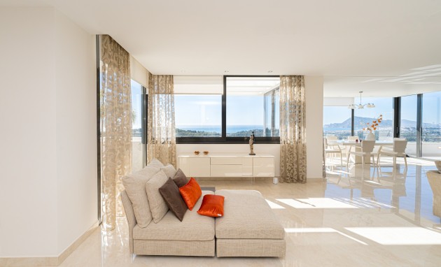Resale - Villa - Altea