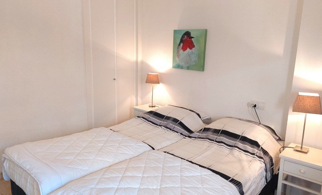 Resale - Apartment / flat - Altea