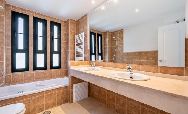 Resale - Townhouse - Finestrat - Finestrat Urbanizaciones