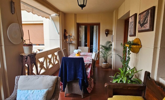 Resale - Apartment / flat - San Juan de Alicante