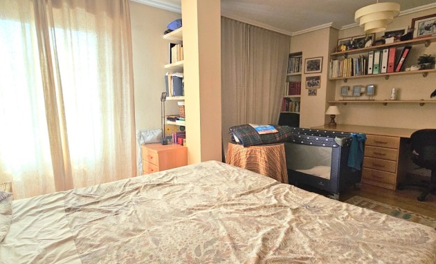 Resale - Apartment / flat - San Juan de Alicante