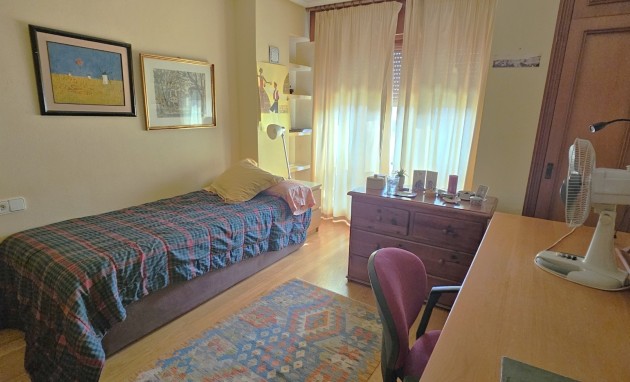 Resale - Apartment / flat - San Juan de Alicante